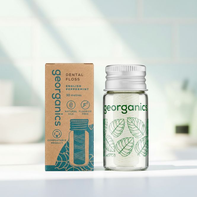 Hovedbilde Plastfri Tanntråd - 100 % Silke | Georganics 