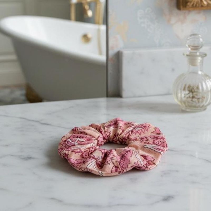 Hårscrunchie i Økologisk Bomull - Korall